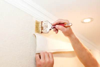 Pose de papier peint à Autruy-sur-Juine — revêtements muraux et toiles de verre